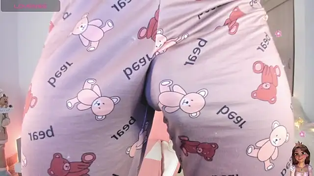 your favorite doll  online show from November 2025 07:24:01 PM