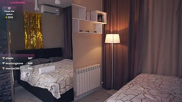 Snapshot of SibleyBurner chatting on March 2025 09:15:01 PM SibleyBurner online show from March 2025 09:15:01 PM