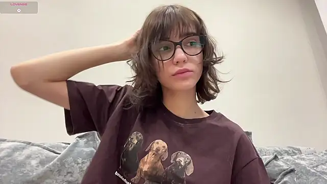 Snapshot of SibleyBurner chatting on February 2026 04:31:02 AM SibleyBurner online show from February 2026 04:31:02 AM