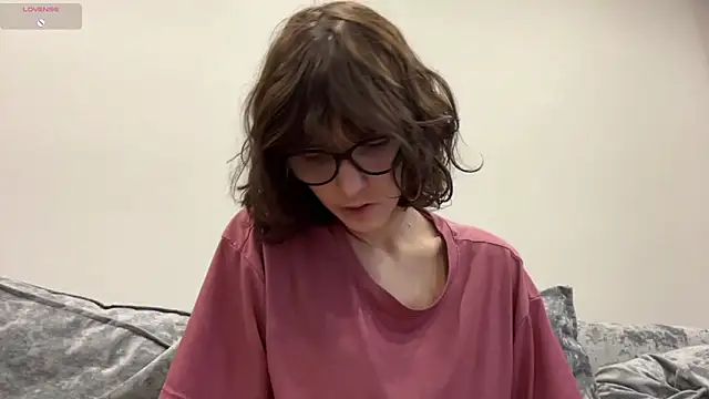 Snapshot of SibleyBurner chatting on February 2026 04:33:02 AM SibleyBurner online show from February 2026 04:33:02 AM