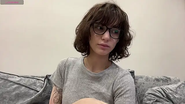 Snapshot of SibleyBurner chatting on March 2026 04:25:02 AM SibleyBurner online show from March 2026 04:25:02 AM