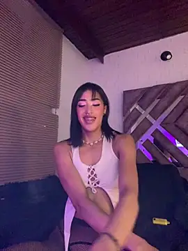 MichelleDiaz Pink online show from September 2025 04:05:02 AM