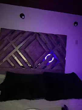 MichelleDiaz Pink online show from October 2025 06:11:02 AM