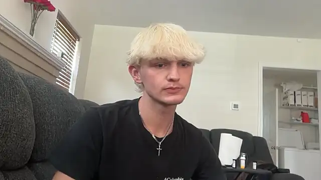 ryancar12 online show from March 2026 05:52:01 PM