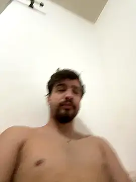 Snapshot of zJaulin chatting on October 2025 05:23:02 PM zJaulin online show from October 2025 05:23:02 PM