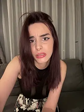 Mazzekyn online show from April 2026 05:59:01 PM