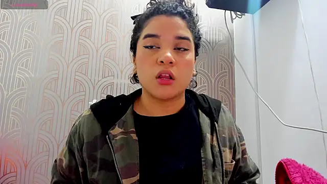 Snapshot of BloodyMaary_ chatting on March 2025 12:45:02 PM BloodyMaary online show from March 2025 12:45:02 PM