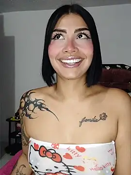 Snapshot of Kylie_brazt chatting on May 2026 03:44:01 AM Kylie brazt online show from May 2026 03:44:01 AM