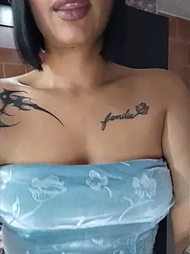 Snapshot of Kylie_brazt chatting on May 2026 03:47:02 AM Kylie brazt online show from May 2026 03:47:02 AM