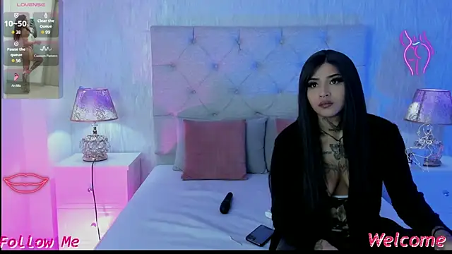 Snapshot of goth_tasha chatting on May 2026 12:43:02 PM goth tasha online show from May 2026 12:43:02 PM