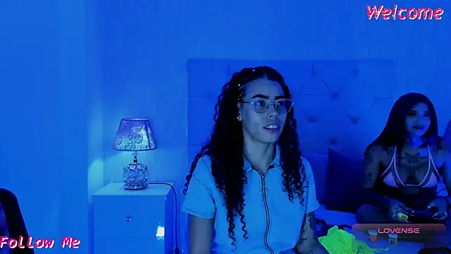 Snapshot of goth_tasha chatting on May 2026 12:09:02 PM goth tasha online show from May 2026 12:09:02 PM