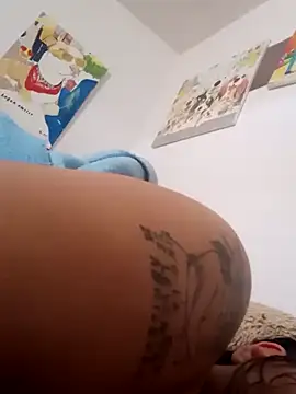 krolay16 online show from March 2025 05:05:01 PM