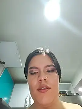 krolay16 online show from October 2025 01:08:02 AM