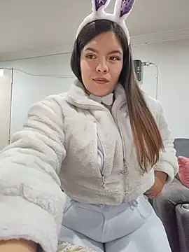 krolay16 online show from October 2025 10:05:02 AM