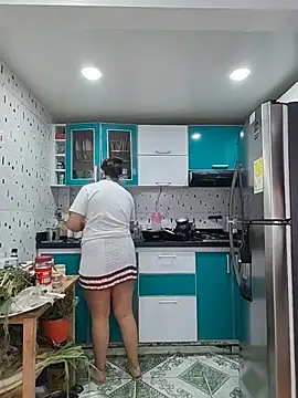 krolay16 online show from November 2025 08:19:01 PM