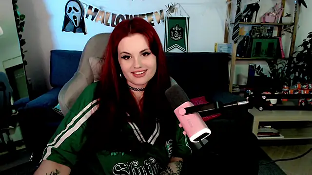 Snapshot of Della_Ideal chatting on October 2025 05:36:02 PM Della Ideal online show from October 2025 05:36:02 PM