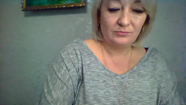 Snapshot of ArielXLoveresss chatting on October 2025 07:01:01 AM ArielXLoveresss online show from October 2025 07:01:01 AM