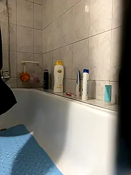 rogerdik76 online show from November 2025 11:59:01 PM