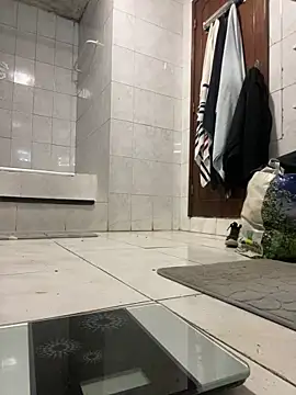 rogerdik76 online show from February 2026 06:42:01 AM