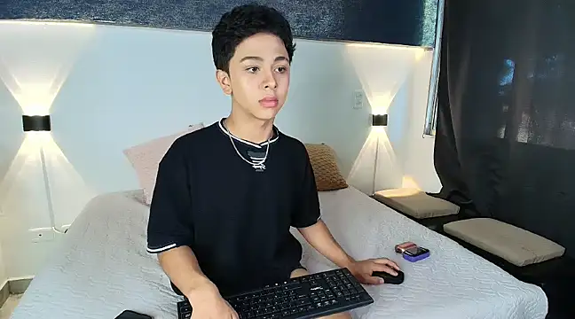 Snapshot of Dante_bre chatting on March 2025 03:10:02 PM Dante bre online show from March 2025 03:10:02 PM