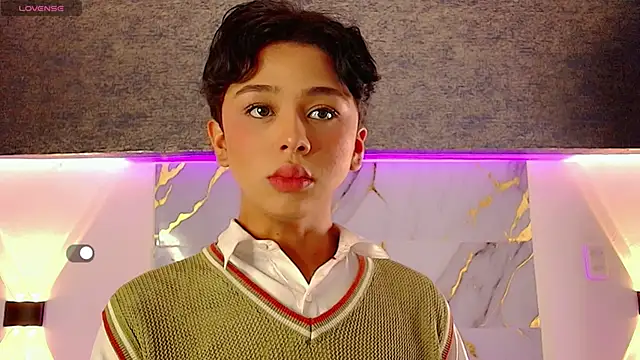 Snapshot of Dante_bre chatting on September 2025 01:03:01 PM Dante bre online show from September 2025 01:03:01 PM