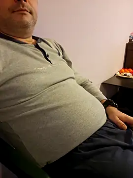 mafylica online show from February 2025 04:57:01 PM