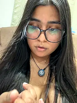 Snapshot of virginbrunette99 chatting on December 2025 06:07:02 AM virginbrunette99 online show from December 2025 06:07:02 AM