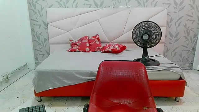 Snapshot of SexyPamela69 chatting on June 2026 06:50:01 PM SexyPamela69 online show from June 2026 06:50:01 PM