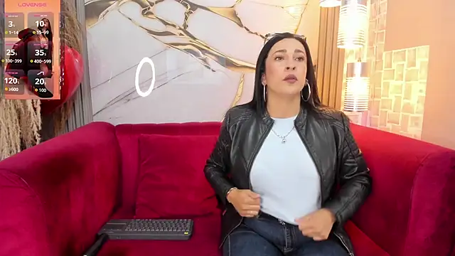 Bella williamss  online show from January 2026 07:30:01 PM