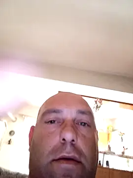 chris19851 online show from September 2025 09:09:01 AM
