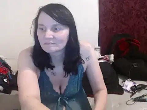 Snapshot of Hotmodel1984 chatting on January 2025 12:11:01 AM Hotmodel1984 online show from January 2025 12:11:01 AM