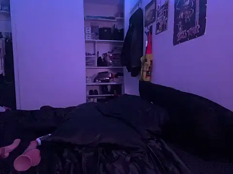 ChrryFoxx online show from March 2025 08:51:01 AM