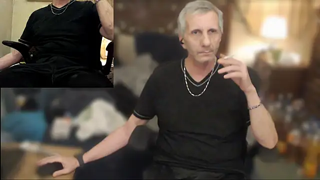 maxdaddy690 online show from July 2026 09:43:01 PM