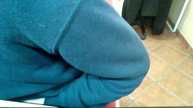 Snapshot of FruitedHymnal chatting on February 2026 09:27:02 AM FruitedHymnal online show from February 2026 09:27:02 AM