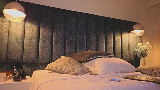 Ariannaa Suarez1 online show from November 2025 07:57:02 PM