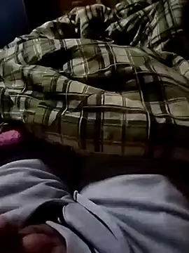 Snapshot of surfacespurt54 chatting on February 2025 09:37:02 PM surfacespurt54 online show from February 2025 09:37:02 PM