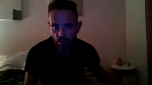 JPCGomes85 online show from April 2026 11:40:02 PM