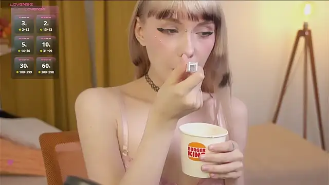 Cherry Bite online show from November 2025 09:57:02 PM