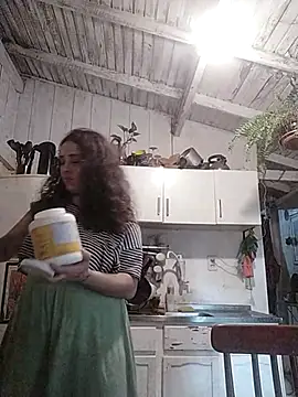 Fellyna online show from December 2025 07:31:01 PM