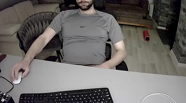 gryzoon online show from March 2025 01:32:02 AM