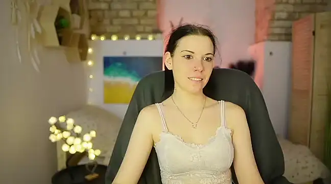 April Olsen online show from March 2025 12:33:02 PM