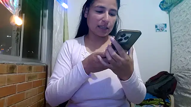 Escarcha-blue online show from December 2025 11:36:02 PM