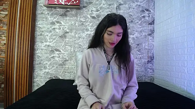 MaeveKuro online show from September 2025 03:06:02 AM