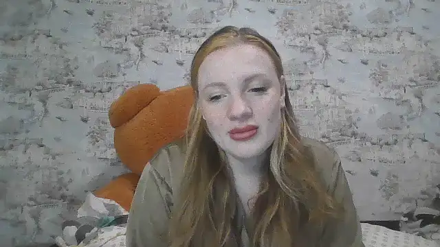 Eveline May online show from October 2025 02:12:02 PM