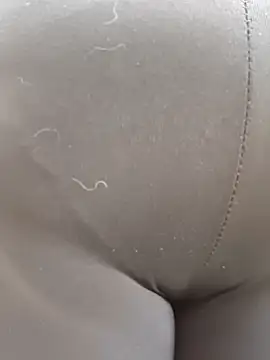 roxanasexy2025 online show from March 2026 05:40:01 PM