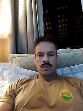 Snapshot of juniortche1313 chatting on February 2025 03:10:02 AM juniortche1313 online show from February 2025 03:10:02 AM