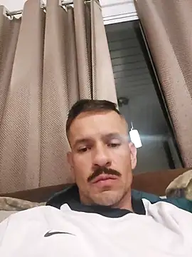 Snapshot of juniortche1313 chatting on November 2025 02:11:01 AM juniortche1313 online show from November 2025 02:11:01 AM