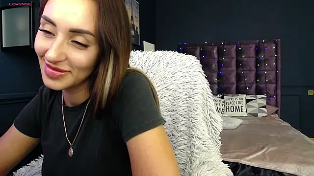JenniferStone online show from August 2026 08:24:02 AM