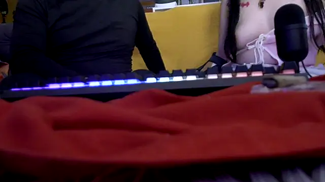 deathnote666  online show from March 2025 07:38:02 AM