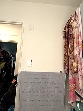 Snapshot of Foxxyhoneypott chatting on March 2026 02:11:02 AM Foxxyhoneypott online show from March 2026 02:11:02 AM